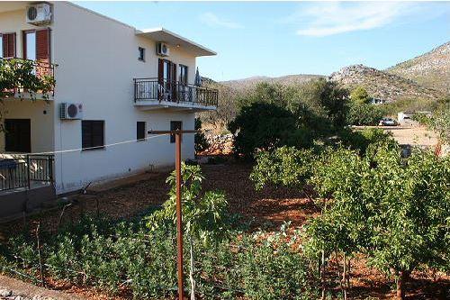 Apartments Gordana Trogir Eksteriør bilde